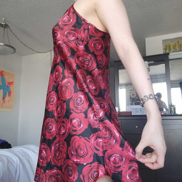 Vintage 90s goth romantic red roses slip dress ✦ night gown with a bow ✦ - Picture 4 of 8